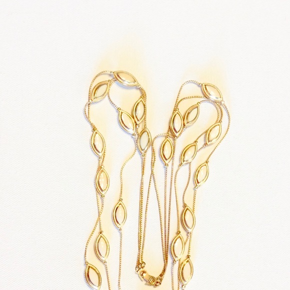 Multi strand Necklace cream diamond station beads - Picture 2 of 7